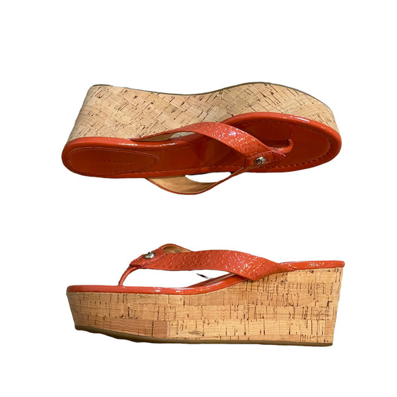 Coach Jorgina Embossed Tulip Patent Wedge Thong Sandals Size 7B - Picture 5 of 12